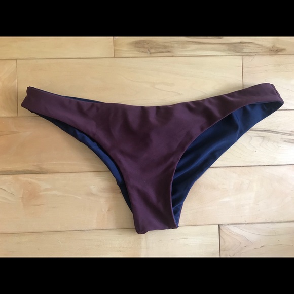 Reversible Bikini Bottom - Picture 3 of 4